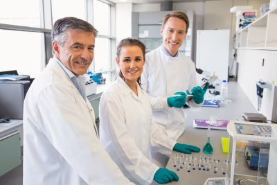 SafeTest Labs gıda güvenliği danışmanlığı hizmeti, 1 saatlik uzmanlık ve eğitim sunan profesyonel danışmanlık görüntüsü